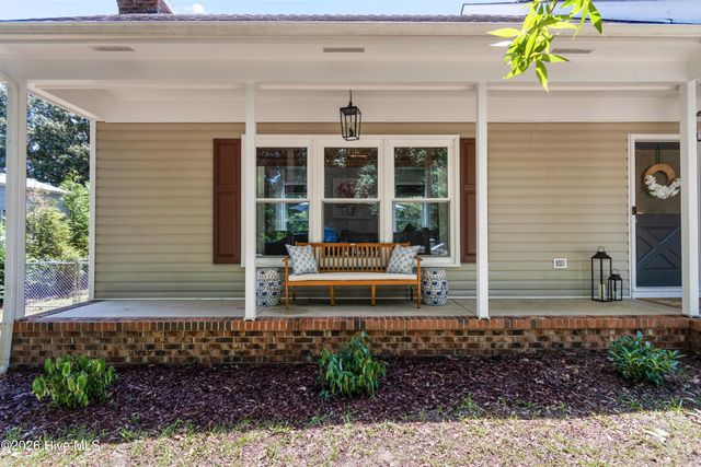 113 Bellowing Doe Road, Hampstead, NC 28443