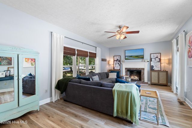 113 Bellowing Doe Road, Hampstead, NC 28443