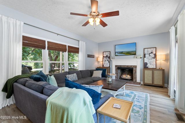 113 Bellowing Doe Road, Hampstead, NC 28443