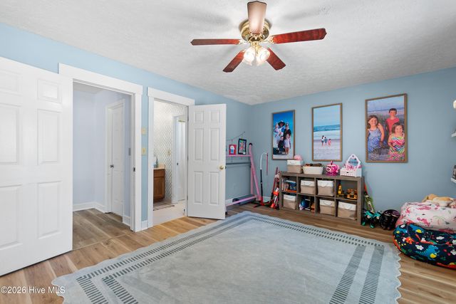 113 Bellowing Doe Road, Hampstead, NC 28443