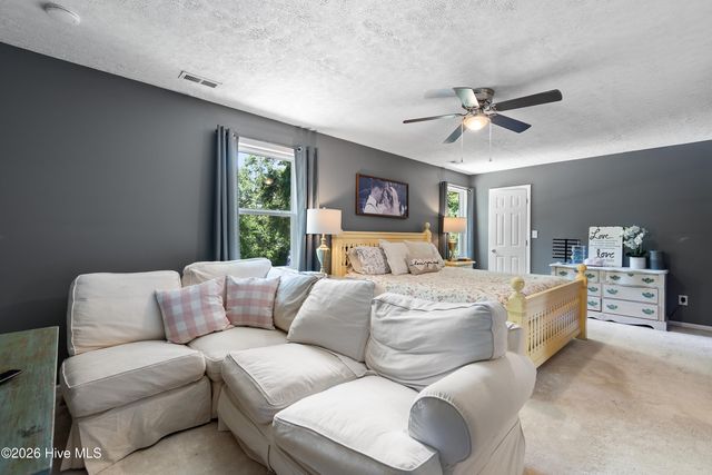 113 Bellowing Doe Road, Hampstead, NC 28443