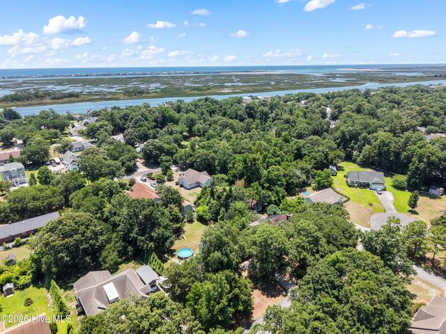 113 Bellowing Doe Road, Hampstead, NC 28443