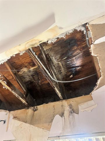 472 SE 22nd Dr, Homestead, FL 33033