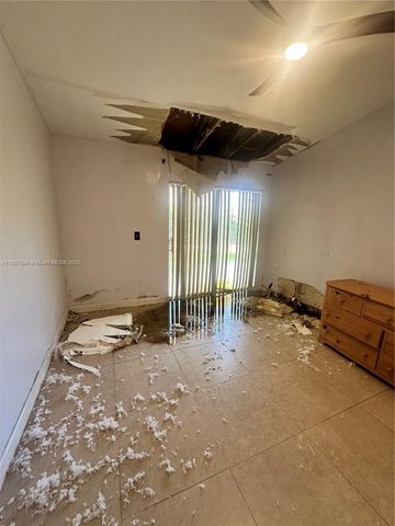 472 SE 22nd Dr, Homestead, FL 33033