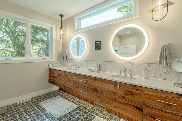 2229 Williams Point Drive, Stoughton, WI 53589