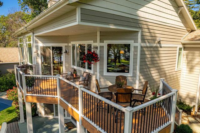 2229 Williams Point Drive, Stoughton, WI 53589