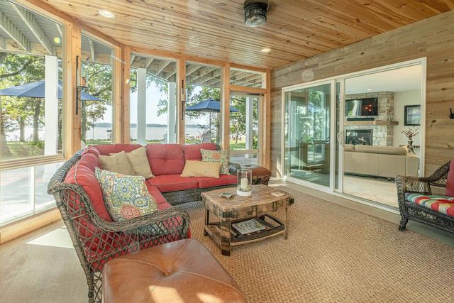 2229 Williams Point Drive, Stoughton, WI 53589