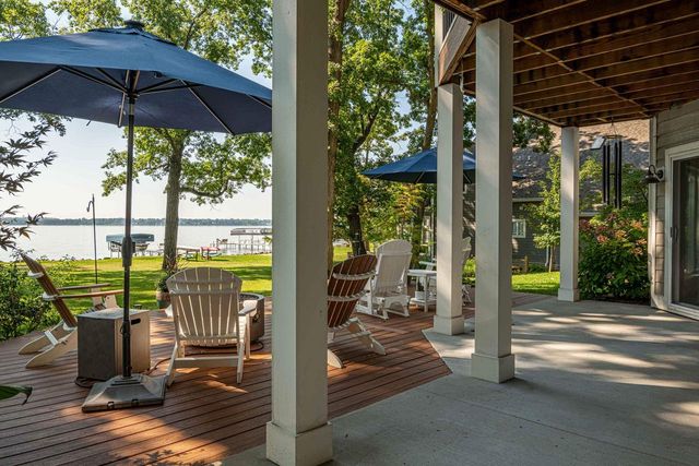 2229 Williams Point Drive, Stoughton, WI 53589