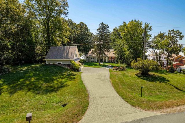 2229 Williams Point Drive, Stoughton, WI 53589