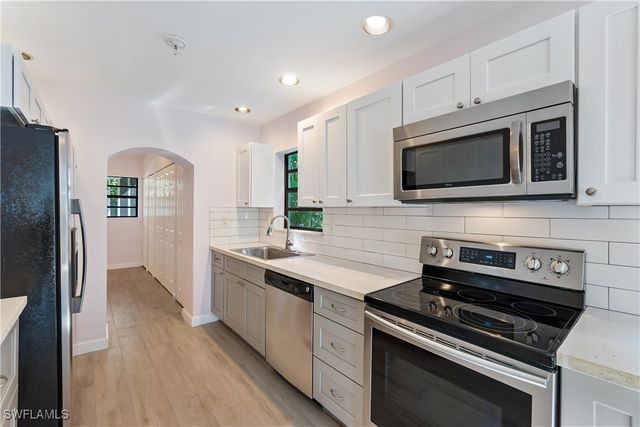 3275 Cottage Grove AVE, Naples, FL 34112