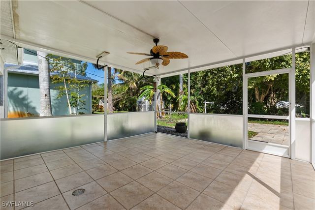 3275 Cottage Grove AVE, Naples, FL 34112