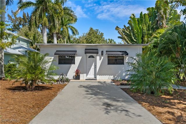 3275 Cottage Grove AVE, Naples, FL 34112