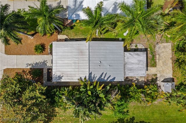 3275 Cottage Grove AVE, Naples, FL 34112