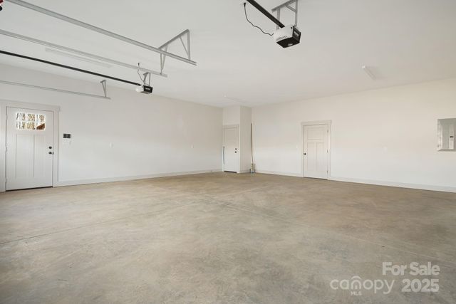 738 Jupiter Road, Weaverville, NC 28787