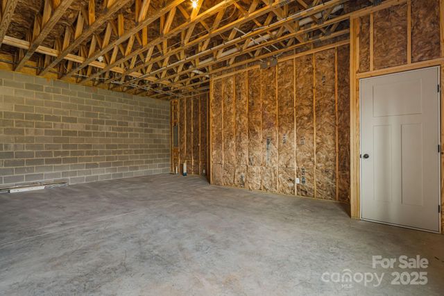 738 Jupiter Road, Weaverville, NC 28787