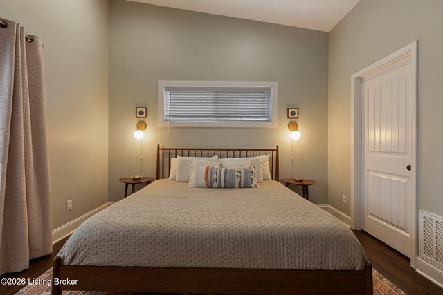 1029 Mulberry St, Louisville, KY 40217