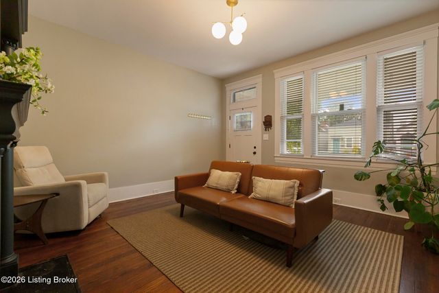 1029 Mulberry St, Louisville, KY 40217