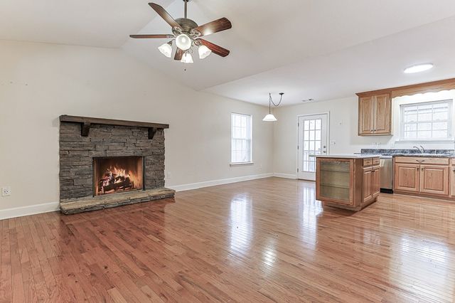 30 Chancel Circle, Ellijay, GA 30540