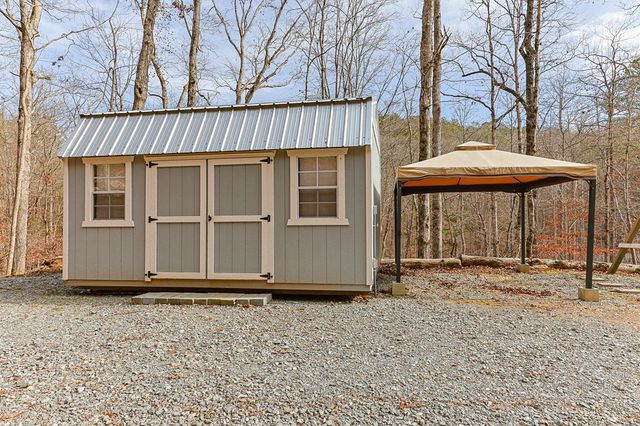 30 Chancel Circle, Ellijay, GA 30540