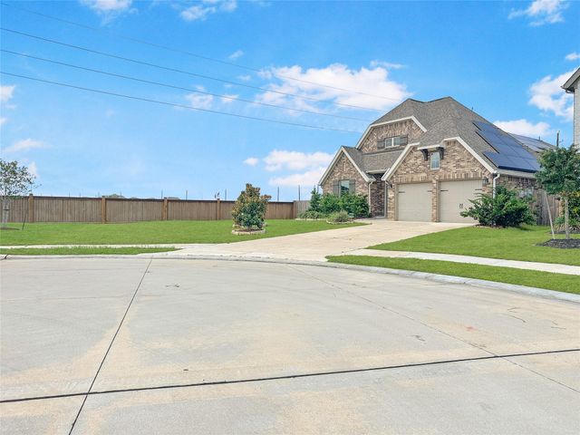 5603 Ash Valley Drive, Richmond, TX 77469