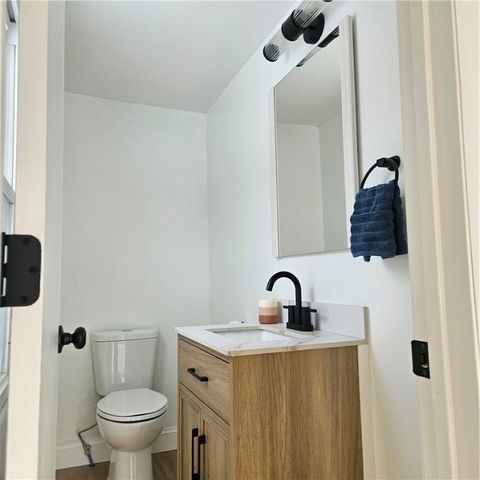 121 Beals Street, Canandaigua City, NY 14424