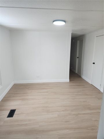 121 Beals Street, Canandaigua City, NY 14424