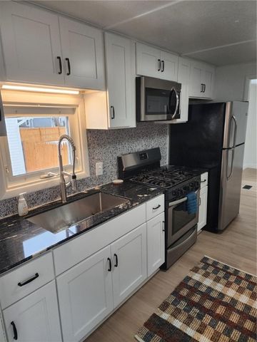 121 Beals Street, Canandaigua City, NY 14424