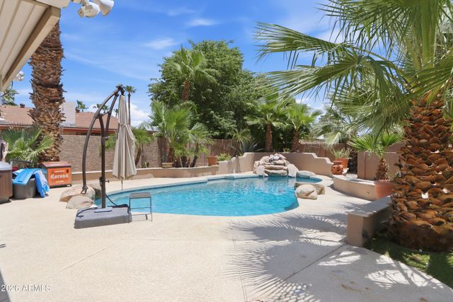 4516 E LUDLOW Drive, Phoenix, AZ 85032