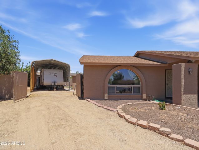 4516 E LUDLOW Drive, Phoenix, AZ 85032