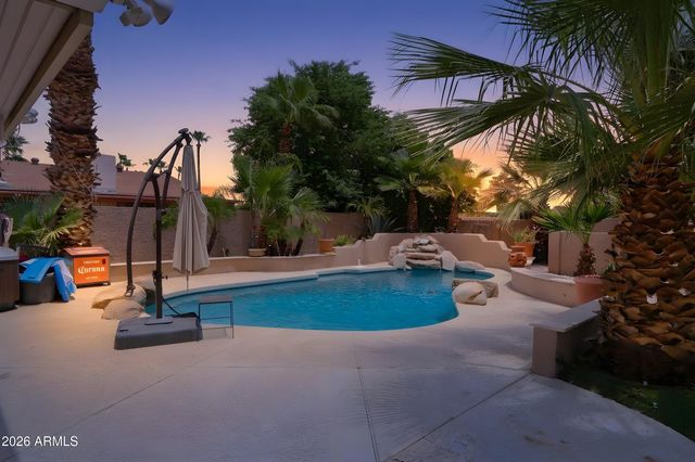 4516 E LUDLOW Drive, Phoenix, AZ 85032