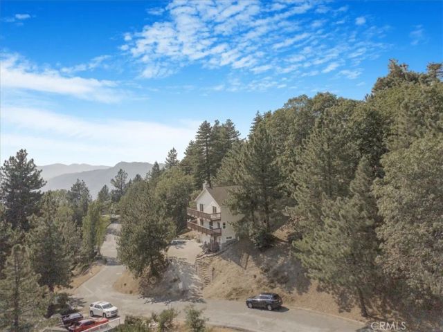 30134 Enchanted Way, Running Springs, CA 92382