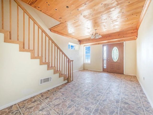 30134 Enchanted Way, Running Springs, CA 92382