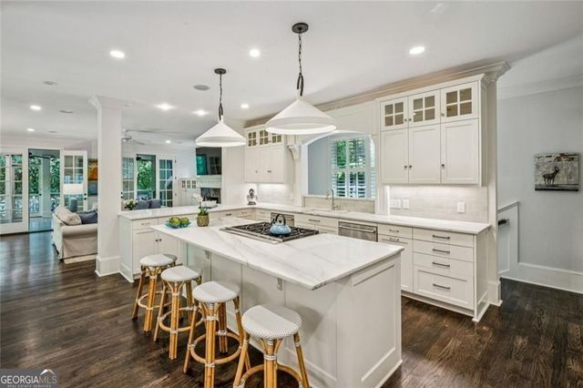414 Brentwood Drive NE, Atlanta, GA 30305