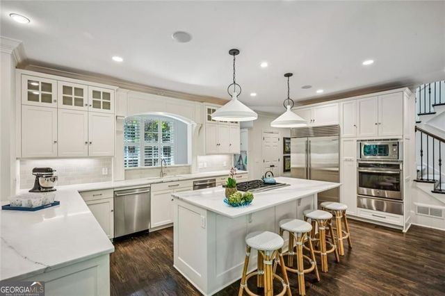 414 Brentwood Drive NE, Atlanta, GA 30305