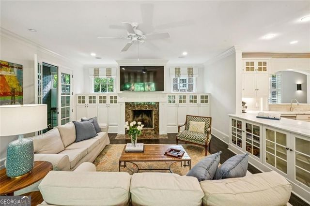 414 Brentwood Drive NE, Atlanta, GA 30305