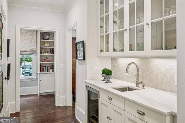 414 Brentwood Drive NE, Atlanta, GA 30305