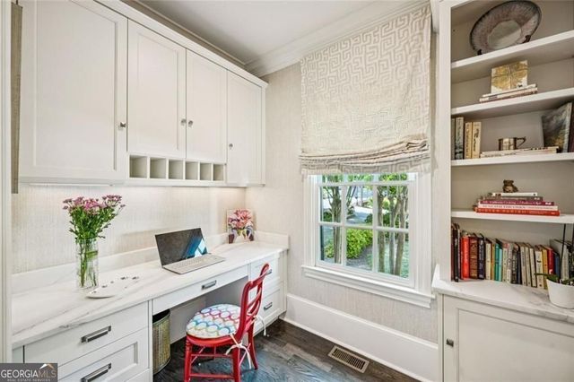 414 Brentwood Drive NE, Atlanta, GA 30305