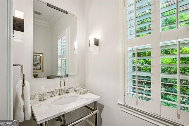414 Brentwood Drive NE, Atlanta, GA 30305
