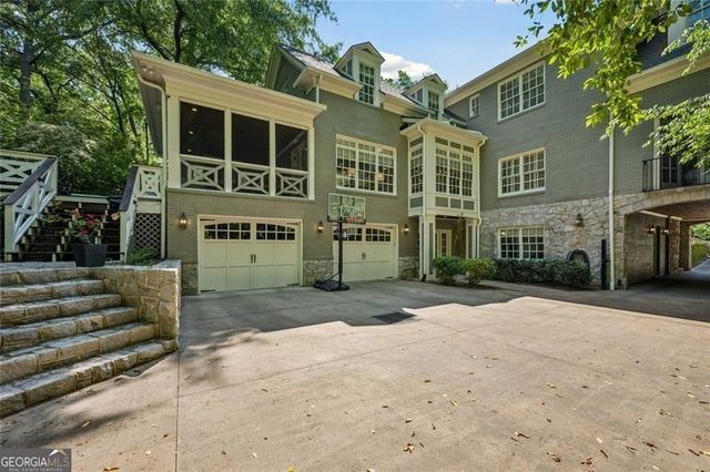 414 Brentwood Drive NE, Atlanta, GA 30305
