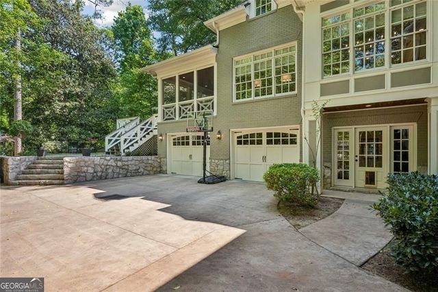 414 Brentwood Drive NE, Atlanta, GA 30305