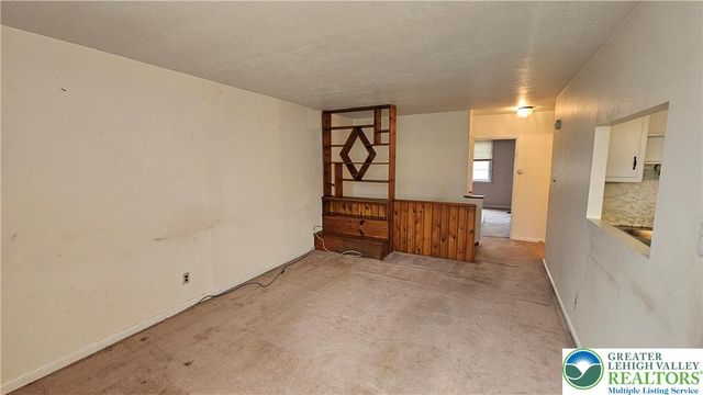 2335 4th Street, Wilson Boro, PA 18042