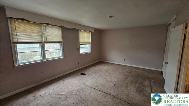 2335 4th Street, Wilson Boro, PA 18042