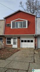 2335 4th Street, Wilson Boro, PA 18042