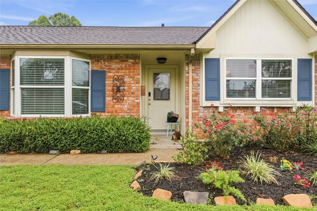10711 Kirkside Drive, Houston, TX 77096