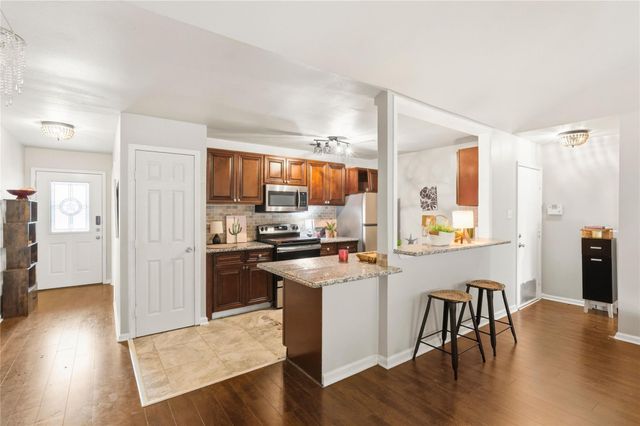 10711 Kirkside Drive, Houston, TX 77096