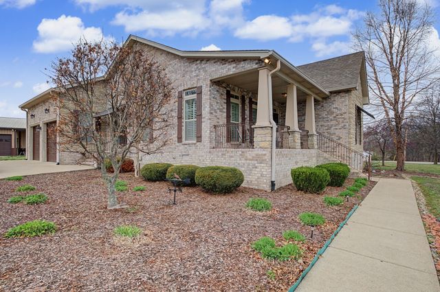 354 Bowling Branch Rd, Cottontown, TN 37048