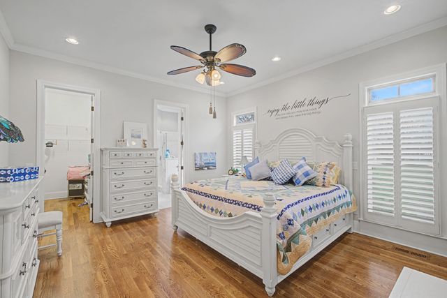 354 Bowling Branch Rd, Cottontown, TN 37048