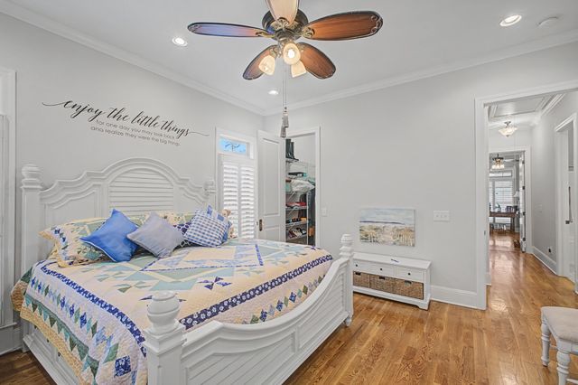 354 Bowling Branch Rd, Cottontown, TN 37048