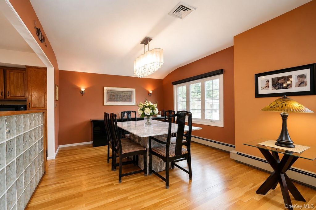 947 Bard Avenue, Staten Island, NY 10301 — photo 5