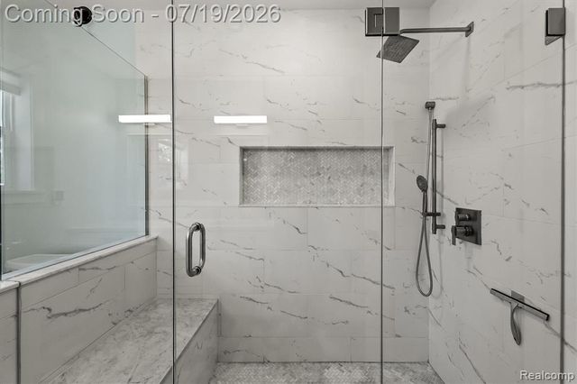 502 W Sunnybrook Drive, Royal Oak, MI 48073